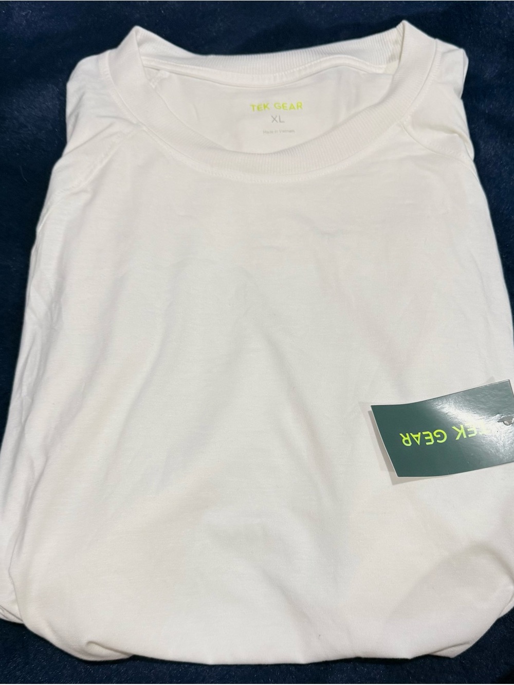 Tek Gear XL Women’s Long-Sleeve Crew Shirt in Ivory Tusk - Picture 4 of 6